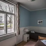 Marine Hotel