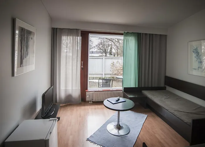 Отель Marine 3*