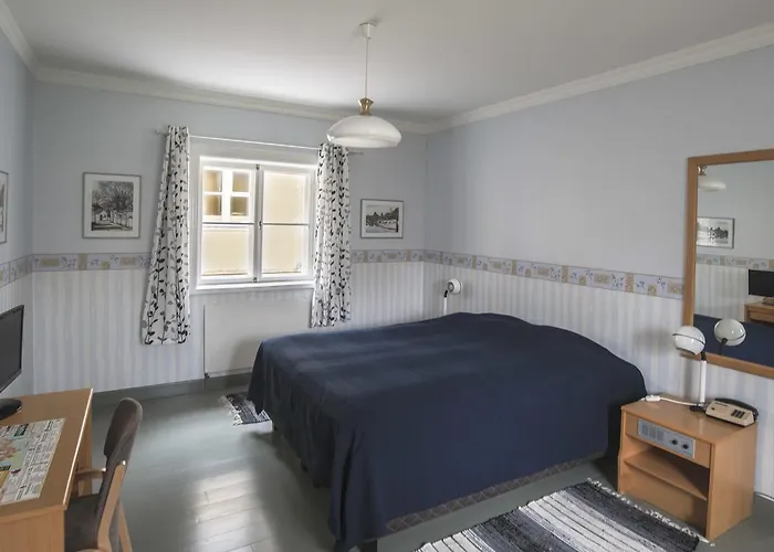 Отель Marine 3*