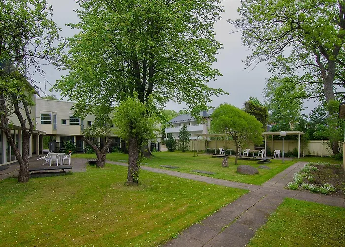 Отель Marine 3*